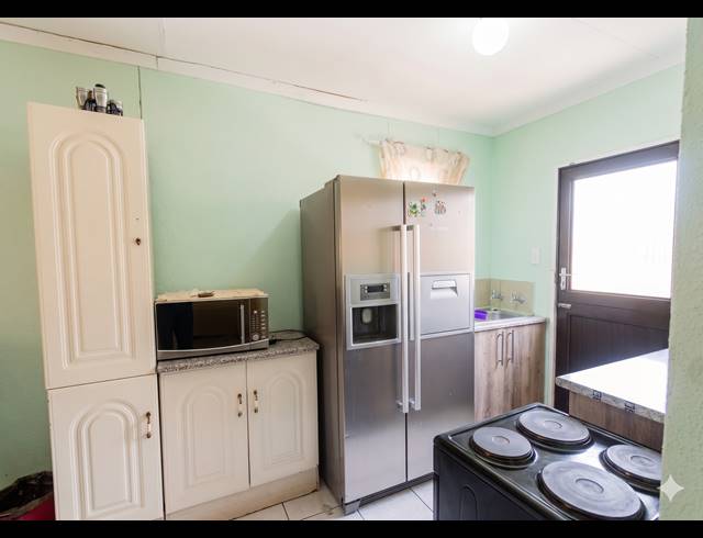 2 BEDROOM HOUSE FOR SALE IN SAVANNA CITY